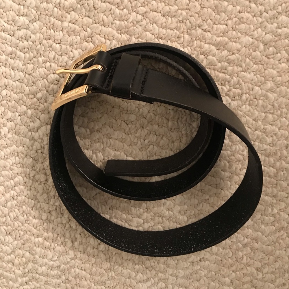 Black leather Michael Kors belt